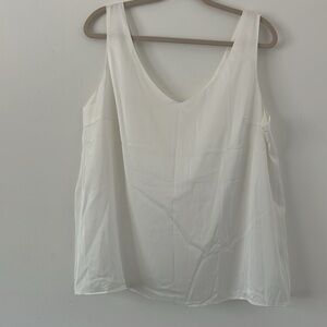 Brand-less Satin-Like Sleeveless V-neck Top Size XL